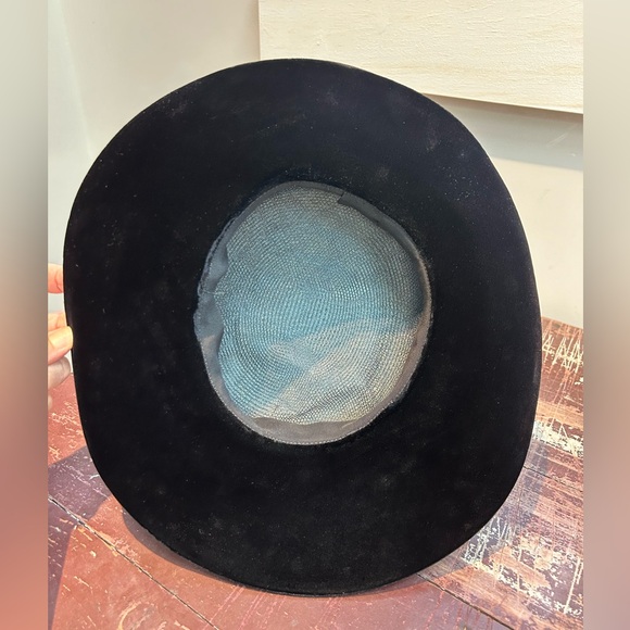 Vintage Blue Straw Hat with Velvet - Picture 5 of 5